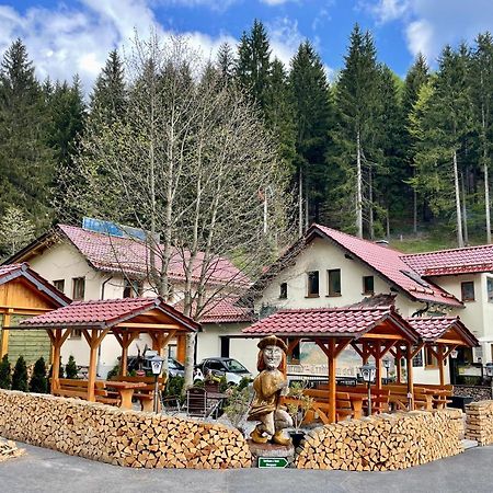 Hotel & Gasthaus Sterngrund Zella-Mehlis Exterior foto